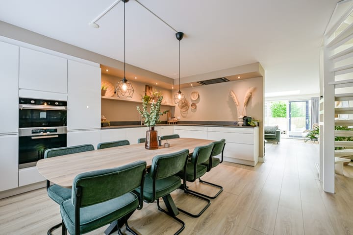 Foto 8 van Leeuwerikstraat 47