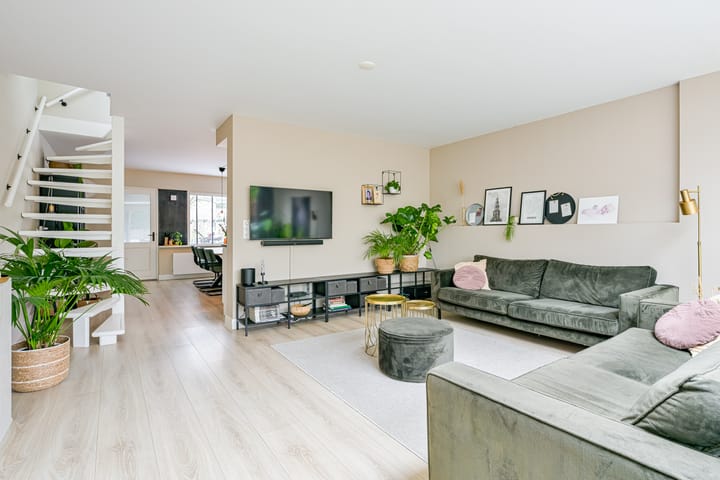 Foto 25 van Leeuwerikstraat 47