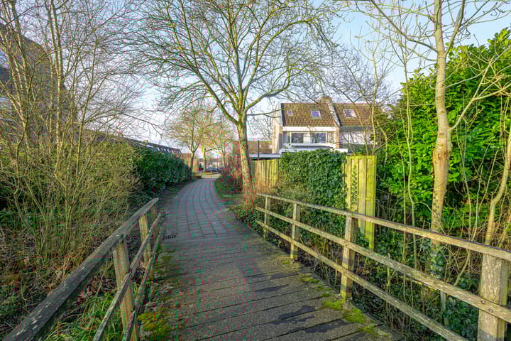 Foto 52 van Leeuwerikstraat 47