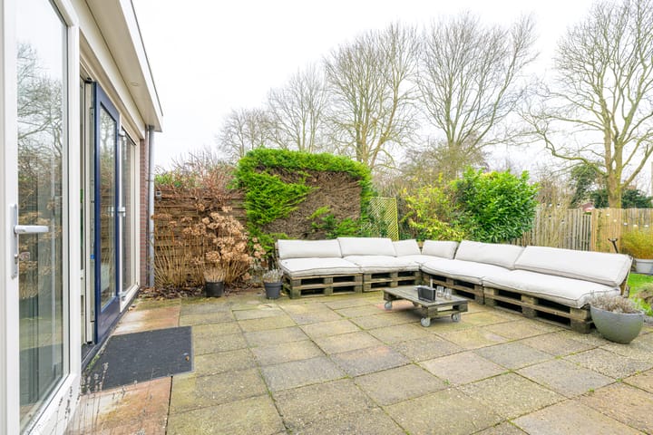 Foto 16 van Leeuwerikstraat 47