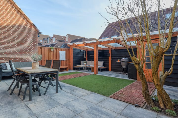 Photo 28 of Molshoefweer 5