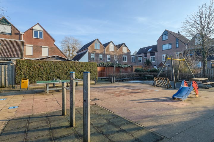 Photo 37 of Molshoefweer 5