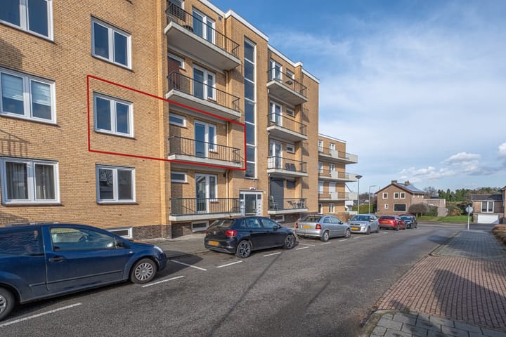 Foto 1 van Margrietstraat 11