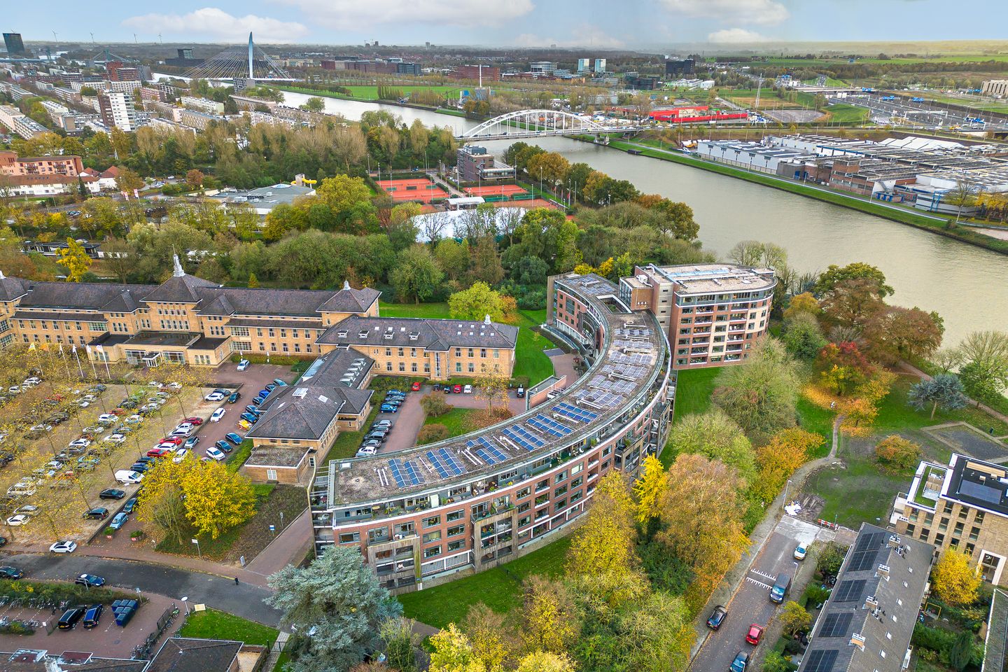 Foto 34 van Hendrika van Tussenbroeklaan 40