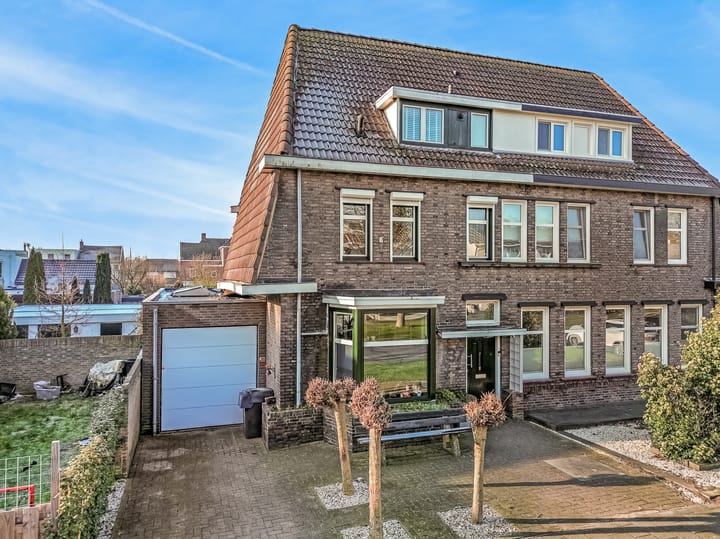 Foto 8 van Hyacinthenlaan 37