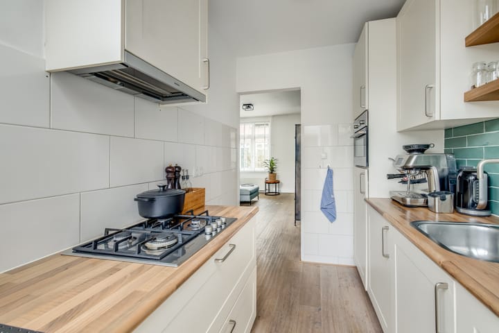 Photo 11 of Spuistraat 45