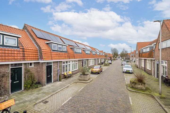 Photo 33 of Spuistraat 45