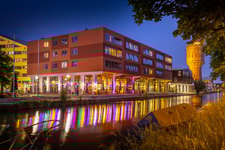 Photo 39 of Spuistraat 45