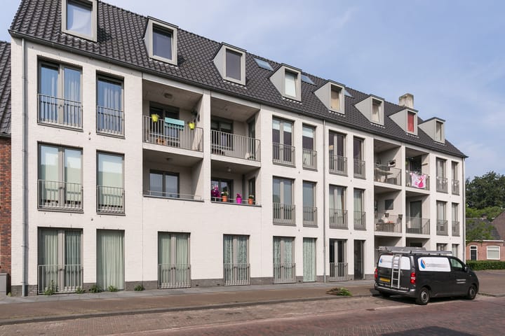 Foto 27 van Sluisstraat 77