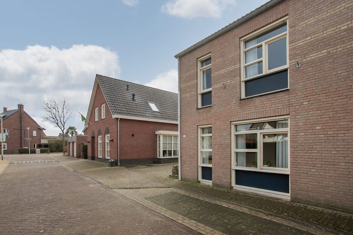 Foto 35 van Sint Josephstraat 17