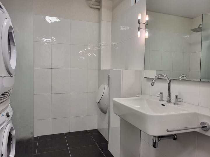 Foto 12 van Mr. F.A. van Hallweg 142