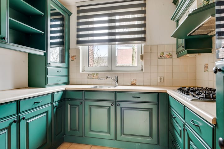 Foto 15 van Leliestraat 35