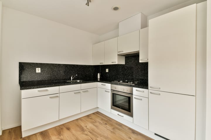 Photo 7 of Sportstraat 21-2