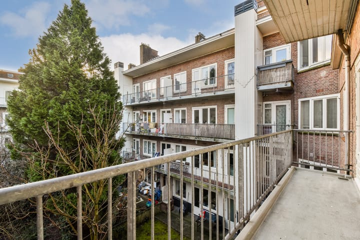 Photo 12 of Sportstraat 21-2