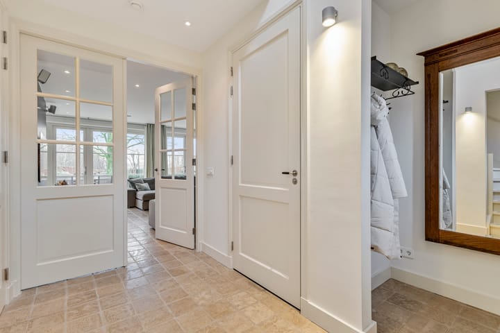 Foto 8 van Bredaseweg 204