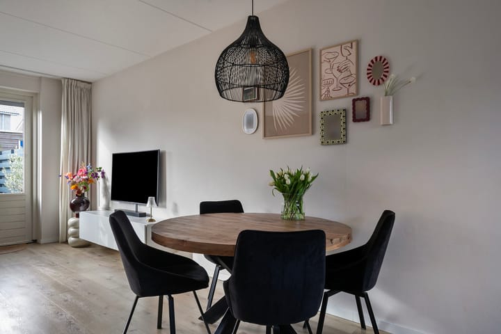 Foto 14 van van Goghstraat 9