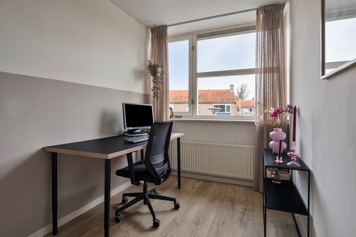 Foto 24 van van Goghstraat 9