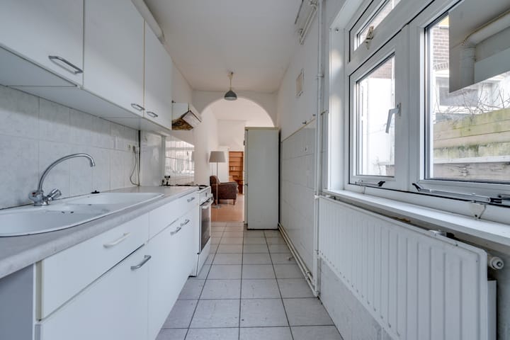 Foto 12 van Van Lennepstraat 85