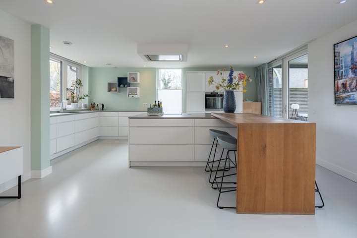 Foto 13 van Van Bockom Maaserf 12