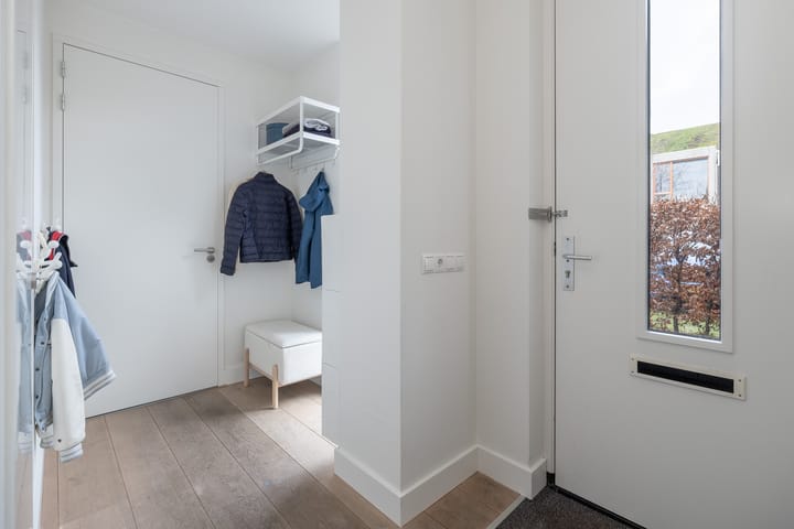 Foto 15 van Van Bockom Maaserf 12