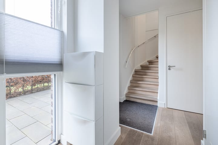 Foto 17 van Van Bockom Maaserf 12