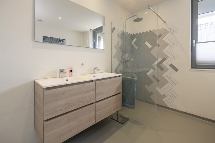 Foto 29 van Van Bockom Maaserf 12