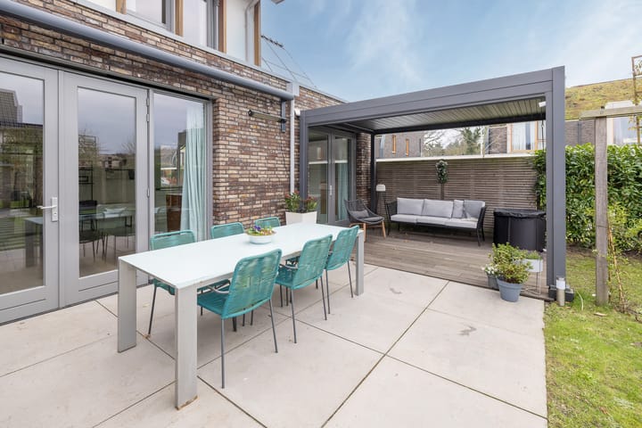 Foto 42 van Van Bockom Maaserf 12