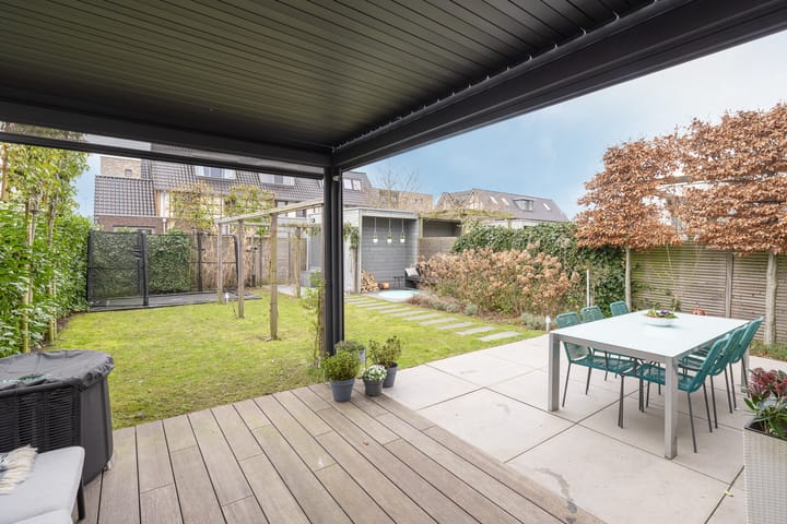 Foto 43 van Van Bockom Maaserf 12