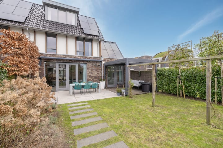 Foto 46 van Van Bockom Maaserf 12