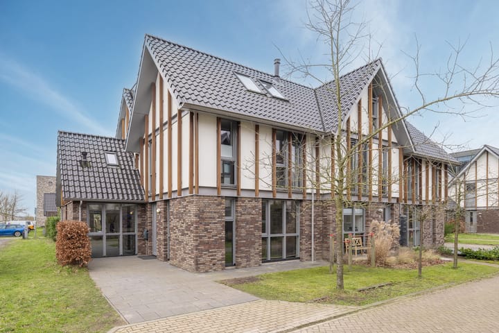 Foto 51 van Van Bockom Maaserf 12