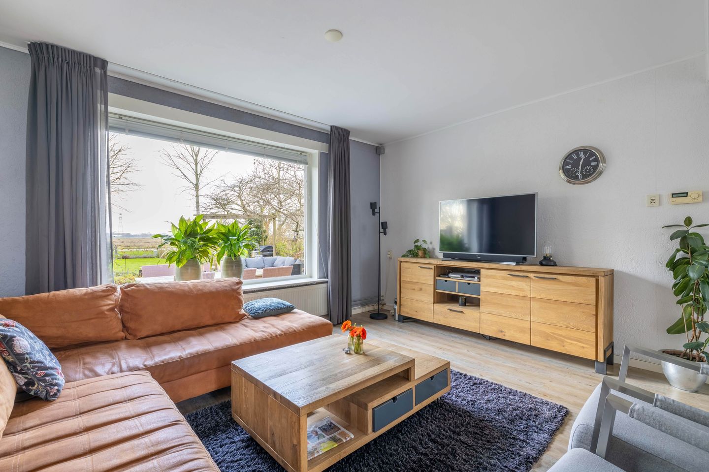 Photo 19 of Uiterdijkenweg 33-C