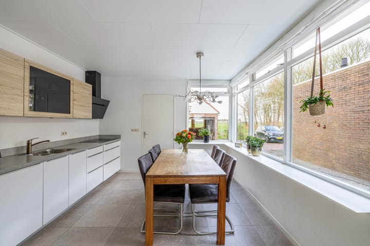 Foto 26 van Uiterdijkenweg 33-C