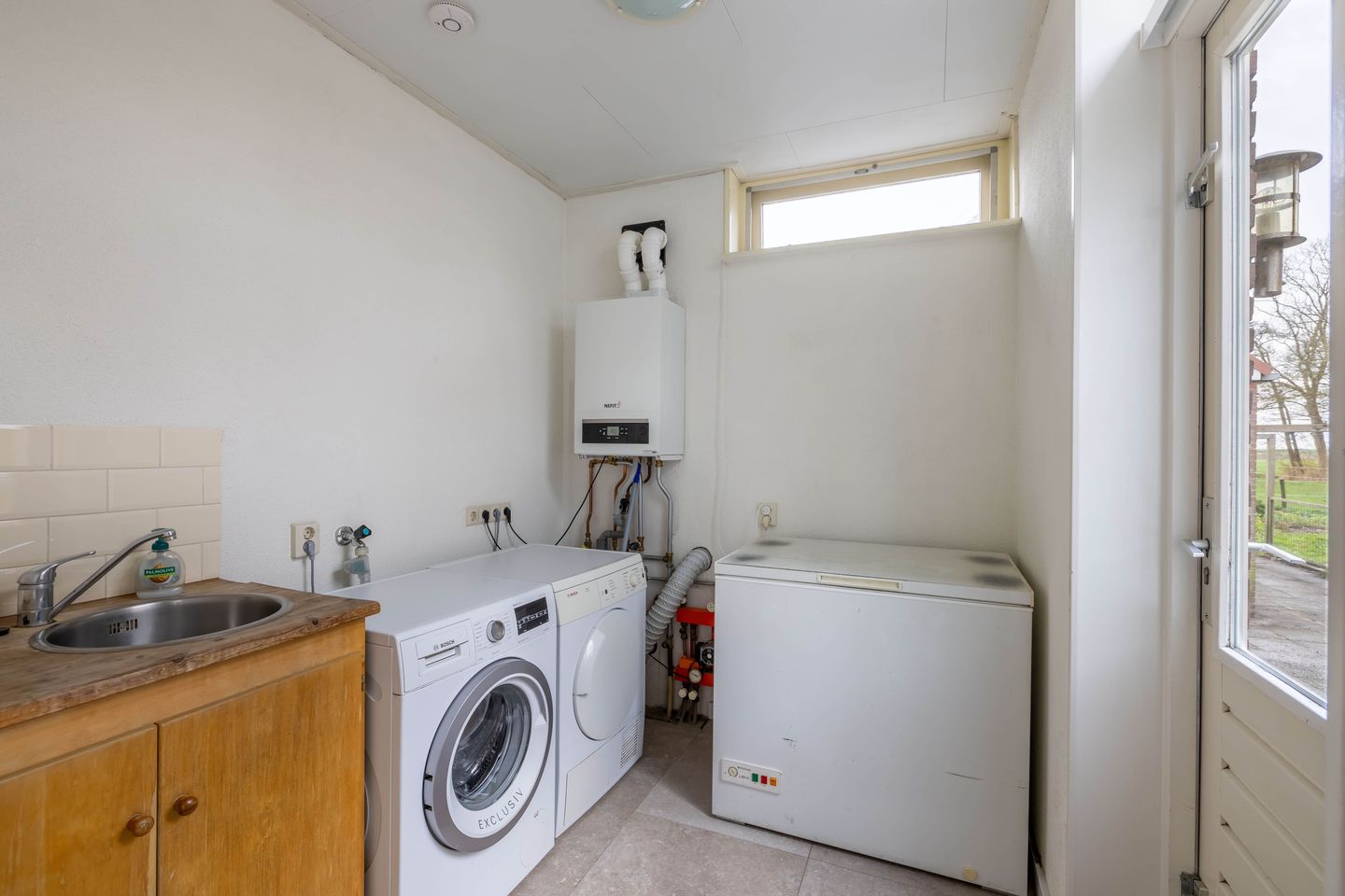 Photo 29 of Uiterdijkenweg 33-C