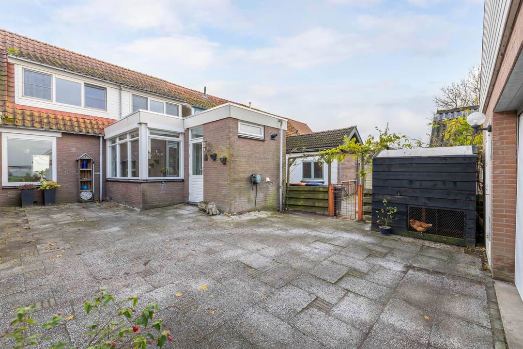 Photo 31 of Uiterdijkenweg 33-C