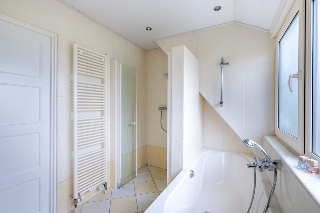 Photo 47 of Uiterdijkenweg 33-C