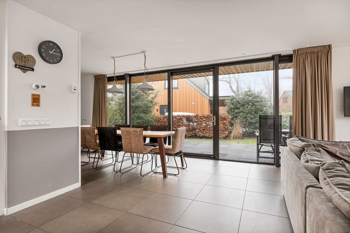 Photo 8 of Immenweg 15-506