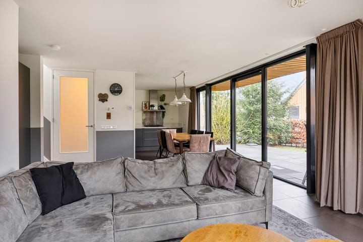 Photo 11 of Immenweg 15-506