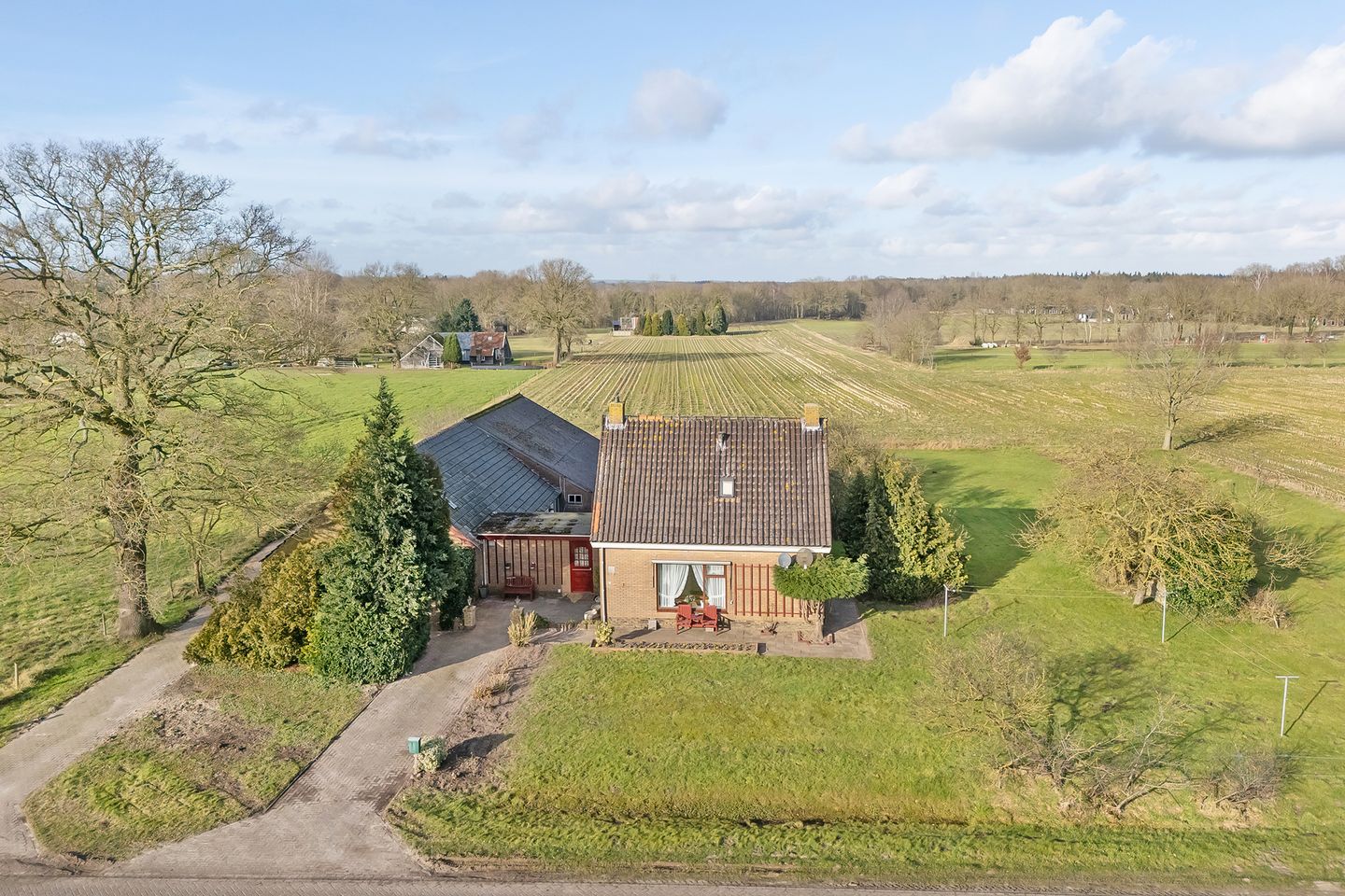 Foto 1 van Spoorbaanweg 1