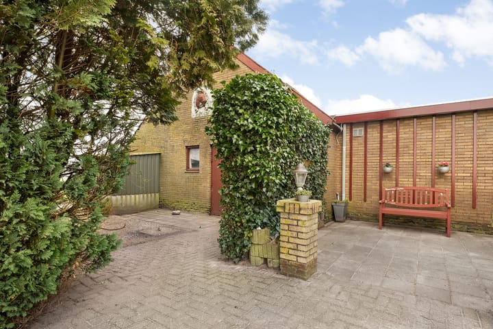 Foto 11 van Spoorbaanweg 1