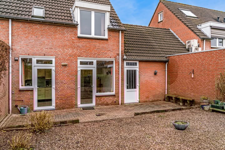 Foto 26 van Vogelwikke 33