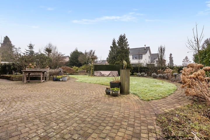 Foto 6 van Henri Dunantlaan 1