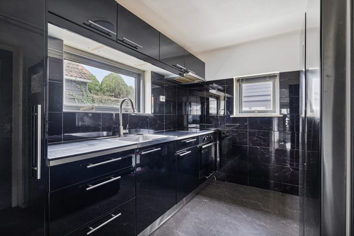 Foto 15 van Amundsenstraat 1