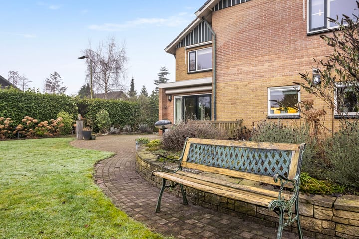 Foto 36 van Henri Dunantlaan 1