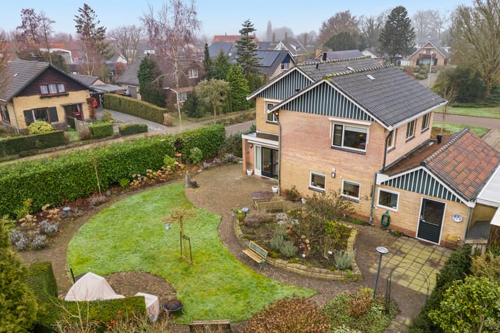 Foto 46 van Henri Dunantlaan 1