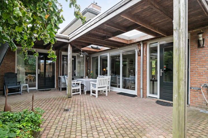 Foto 34 van Prinsenboschlaan 15