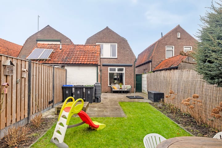 Foto 24 van Piccardtstraat 17