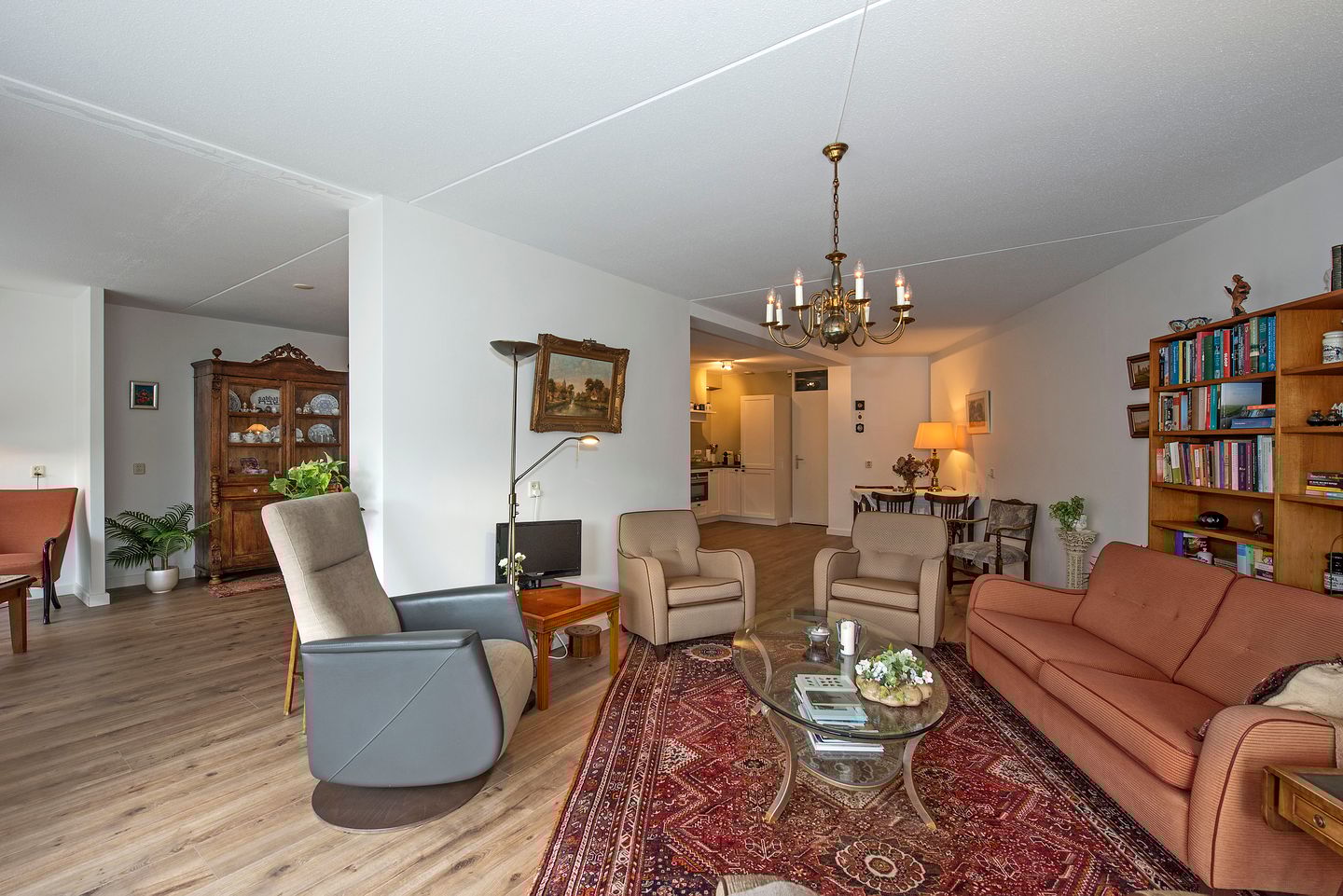 Foto 4 van Elsenerstraat 16-107