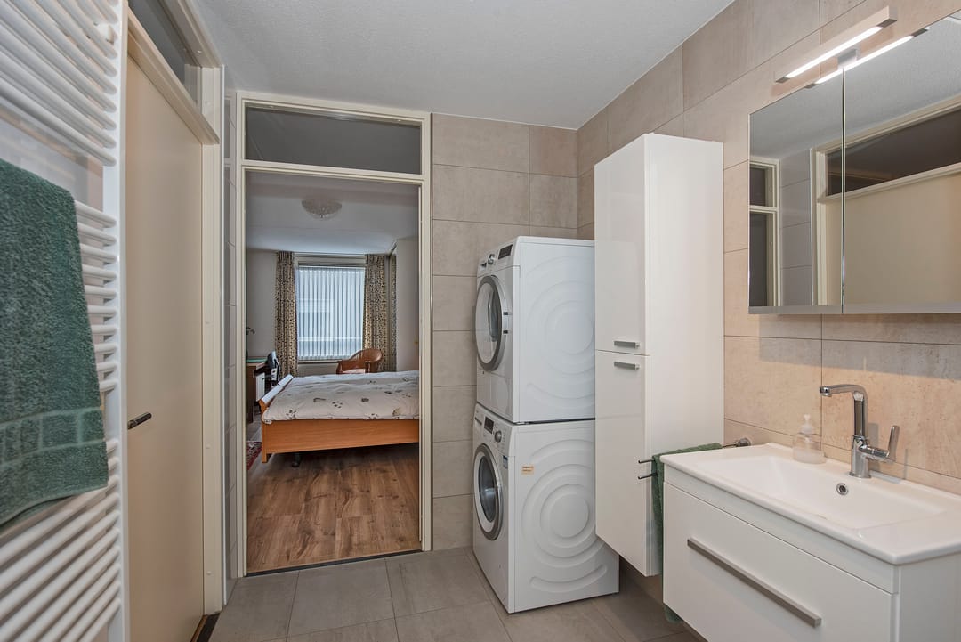 Foto 13 van Elsenerstraat 16-107