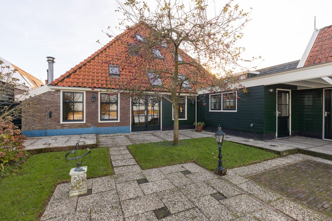 Foto 32 van Oostwouder Dorpsstraat 58