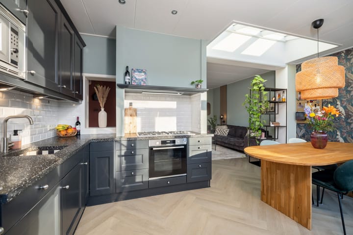 Photo 16 of Johannes Sinthenstraat 57